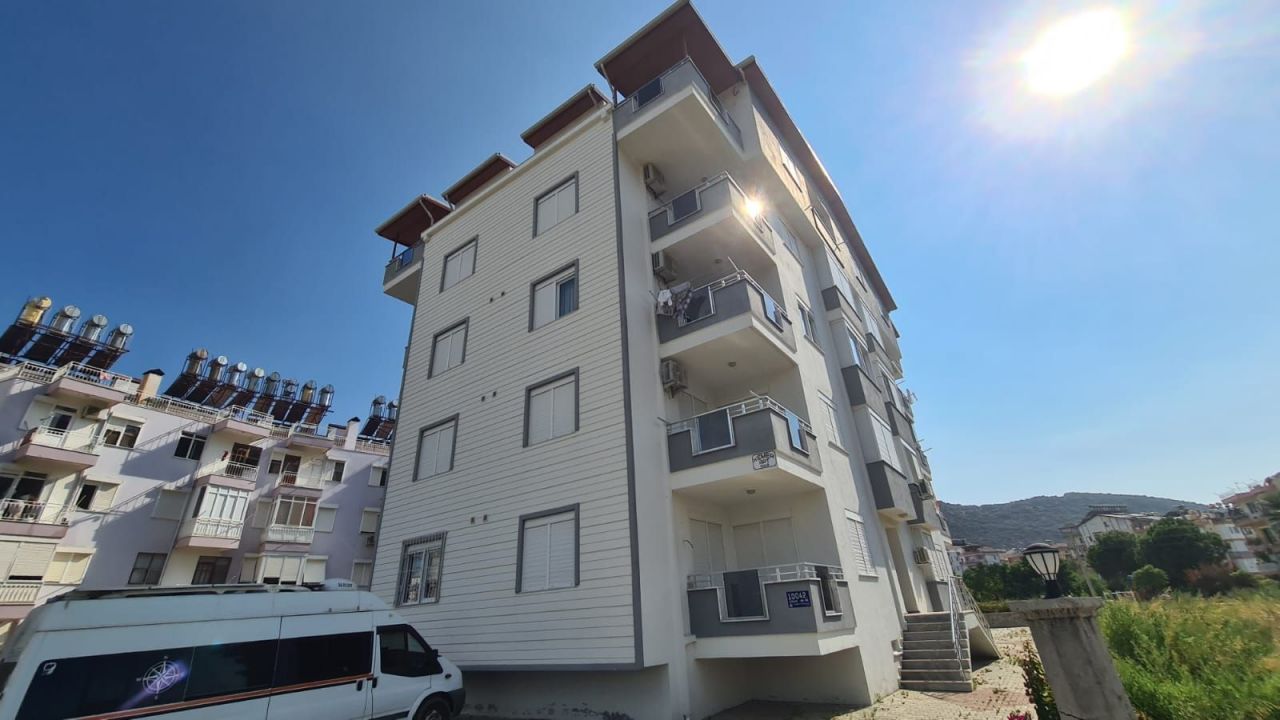 Flat in Gazipasa, Turkey, 100 m² - picture 1