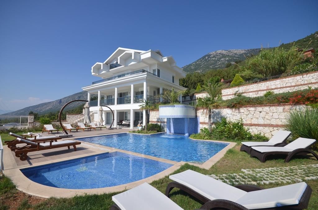 Villa en Fethiye, Turquia, 350 m² - imagen 1