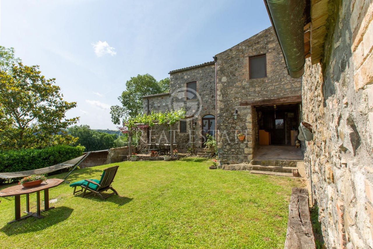 Casa a Orvieto, Italia, 348.2 m² - foto 3