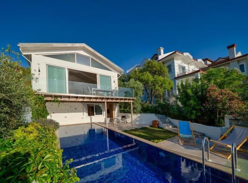 Villa à Fethiye, Turquie, 150 m² - image 1