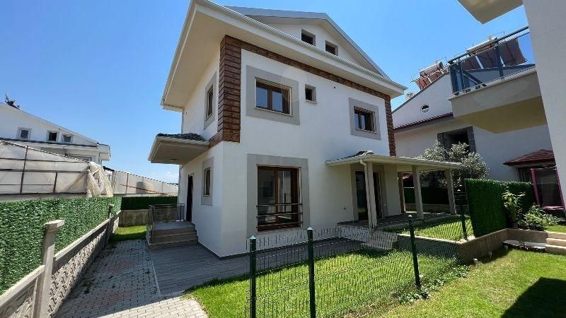 Villa à Fethiye, Turquie, 170 m² - image 1