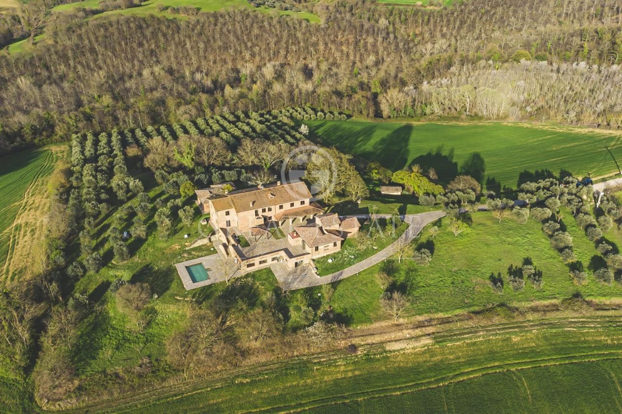 Casa a Castiglione del Lago, Italia, 1 159.2 m² - foto 6