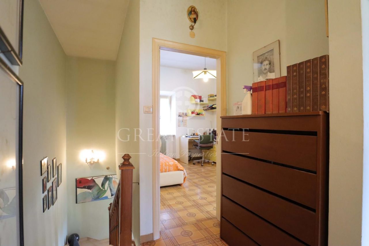 Casa en Lucignano, Italia, 302.25 m² - imagen 9