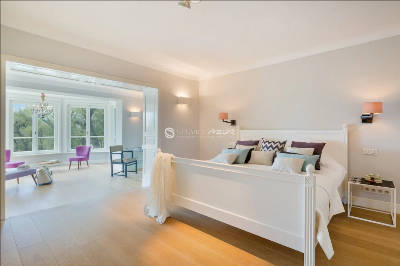 Villa en Antibes, Francia, 350 m² - imagen 8