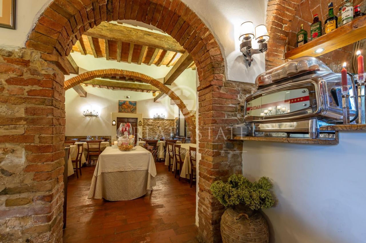 Maison à Sarteano, Italie, 1 289.9 m² - image 9