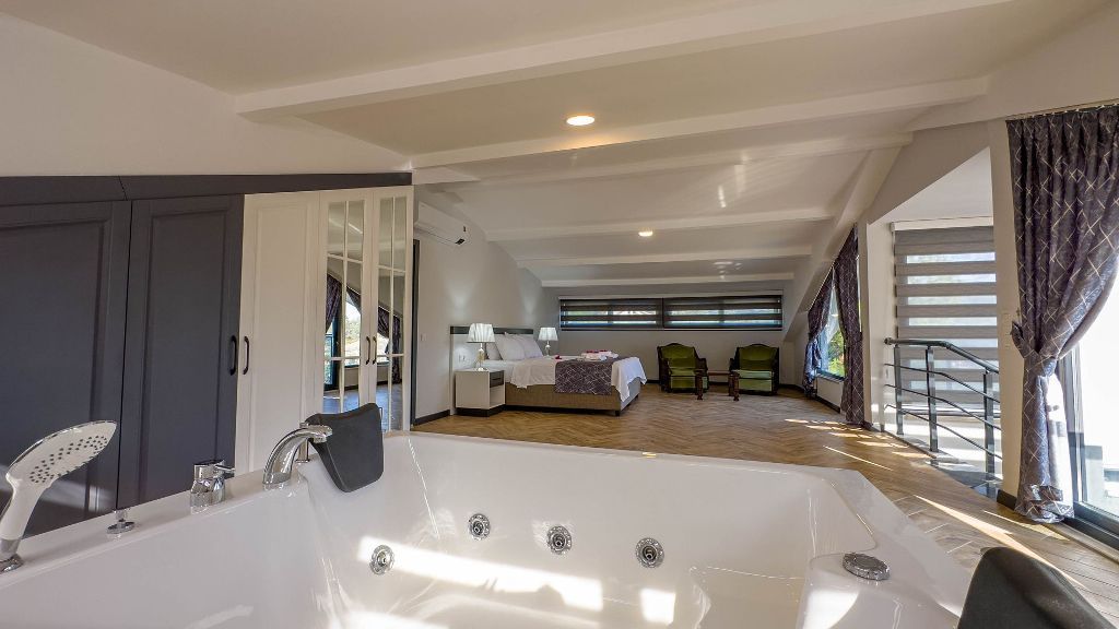 Villa in Fethiye, Turkey, 302 m² - picture 9