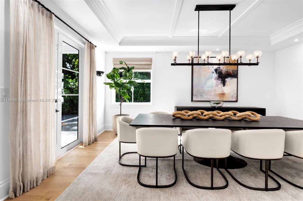 Maison à Miami, États-Unis, 450 m² - image 3