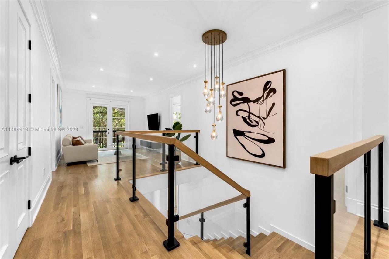 Maison à Miami, États-Unis, 450 m² - image 11