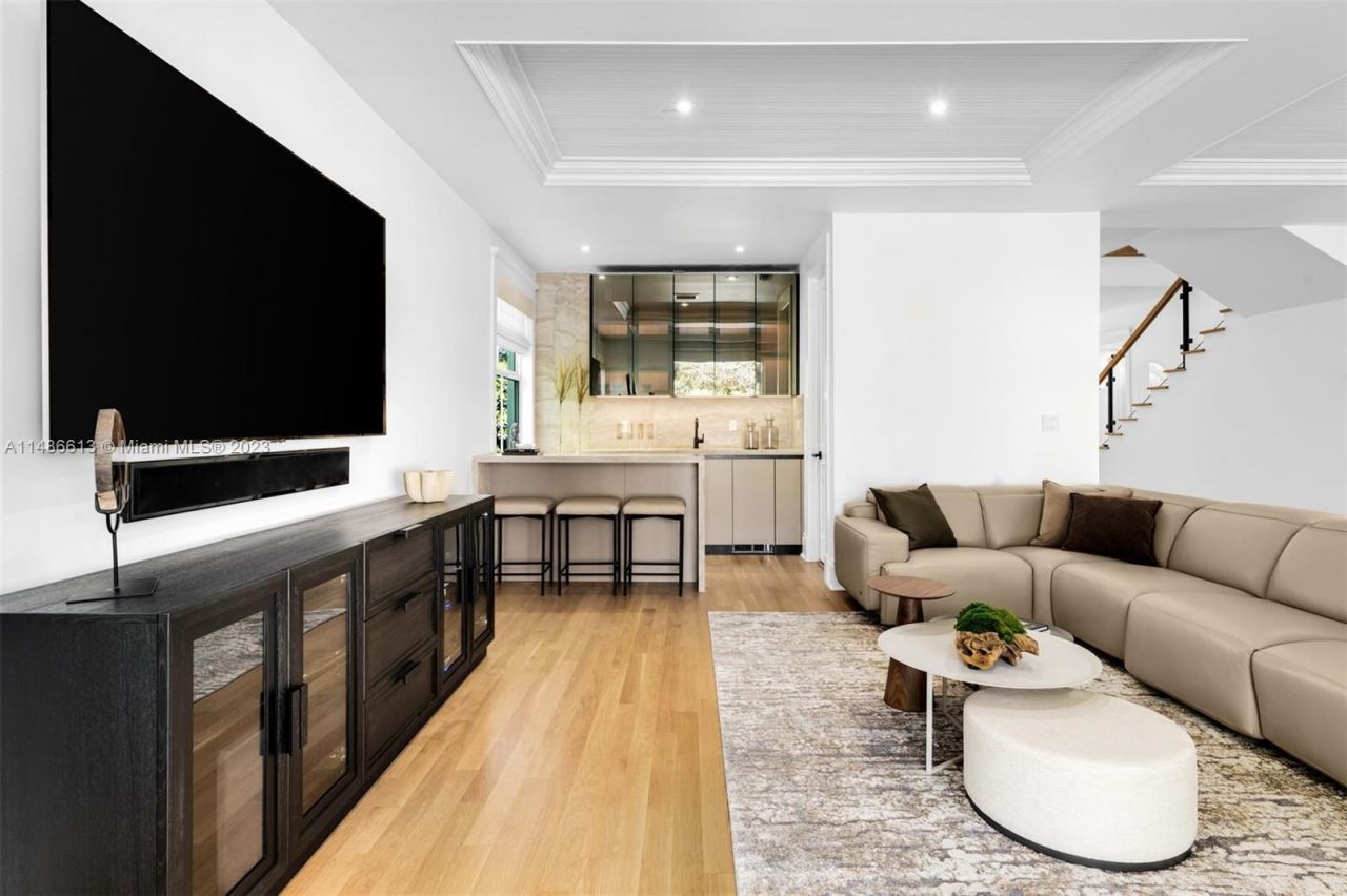 Maison à Miami, États-Unis, 450 m² - image 5