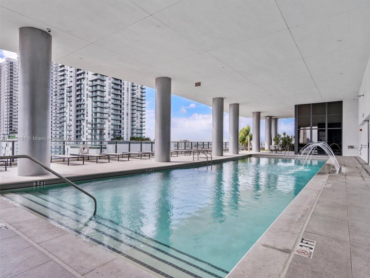 Flat in Miami, USA, 80 m² - picture 12