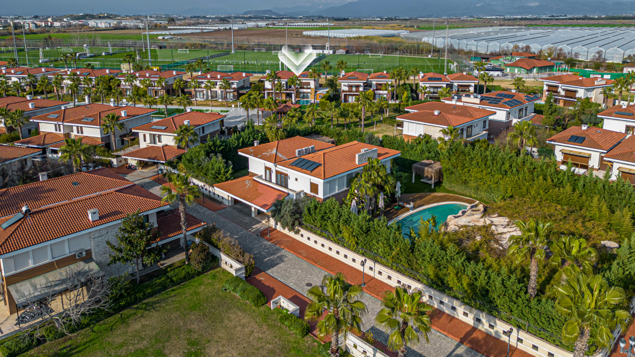 Villa in Belek, Türkei, 540 m² - Foto 3