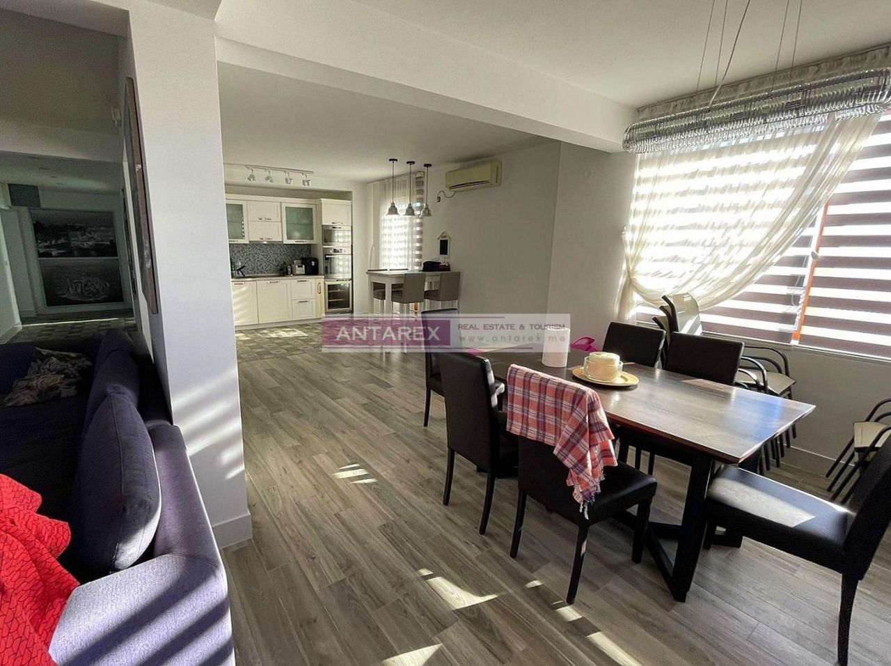 Apartment in Dobra Voda, Montenegro, 222 m² - picture 3