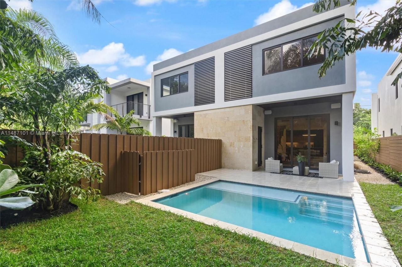 Townhouse a Miami, USA, 250 m² - foto 18