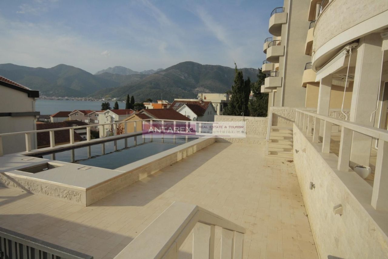 Apartment in Tivat, Montenegro, 174 m² - picture 1