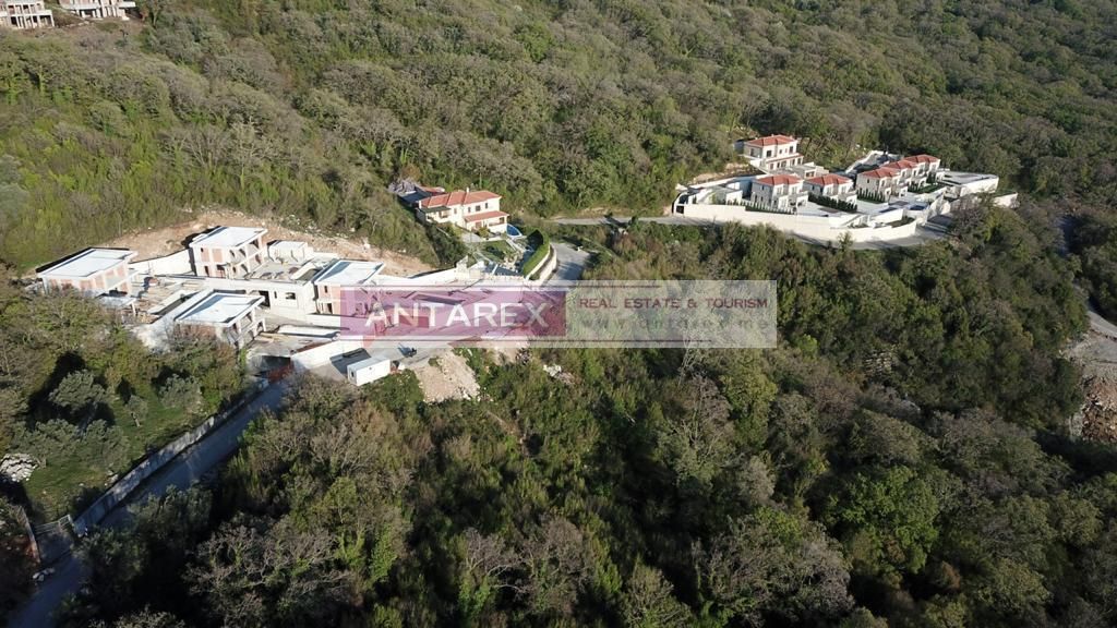 Villa in Kuljace, Montenegro, 260 m² - Foto 1