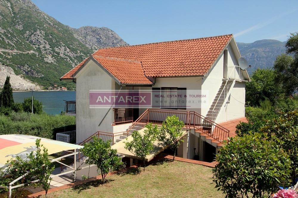 Villa in Kostanjica, Montenegro, 563 ar - Foto 1