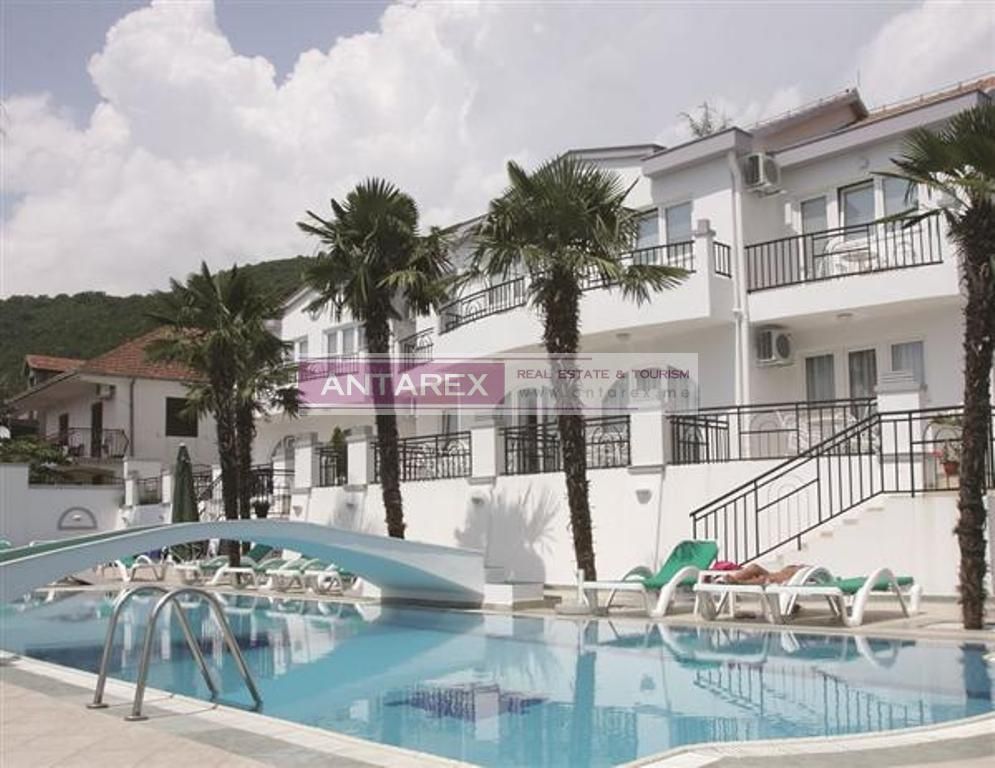 Biens commerciaux à Kumbor, Monténégro, 3 600 m² - image 2