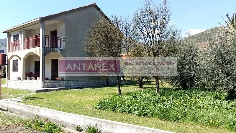 Villa en Bijela, Montenegro, 200 m² - imagen 2