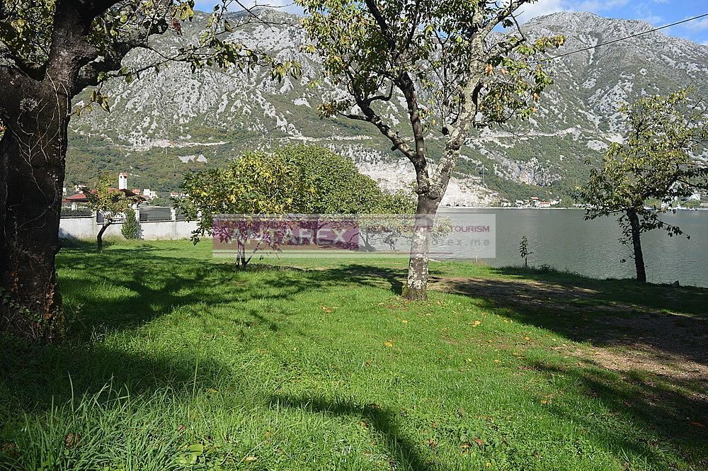 Terrain à Kostanjica, Monténégro, 1 385 m² - image 2