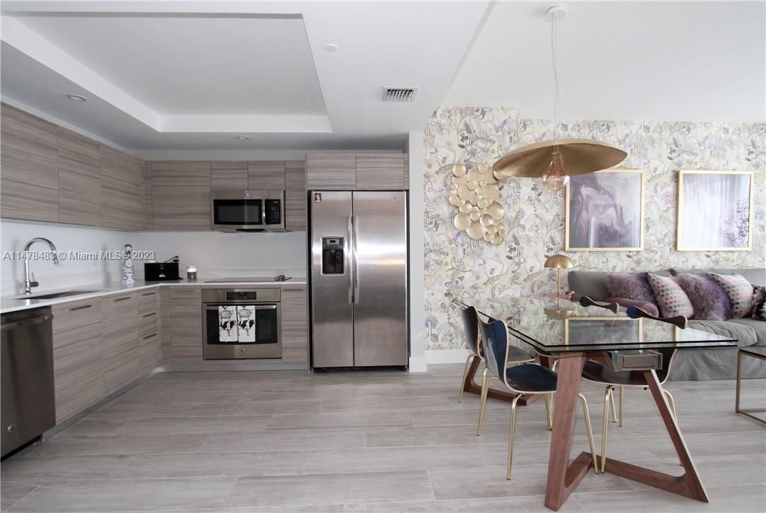 Piso en Miami, Estados Unidos, 70 m² - imagen 2