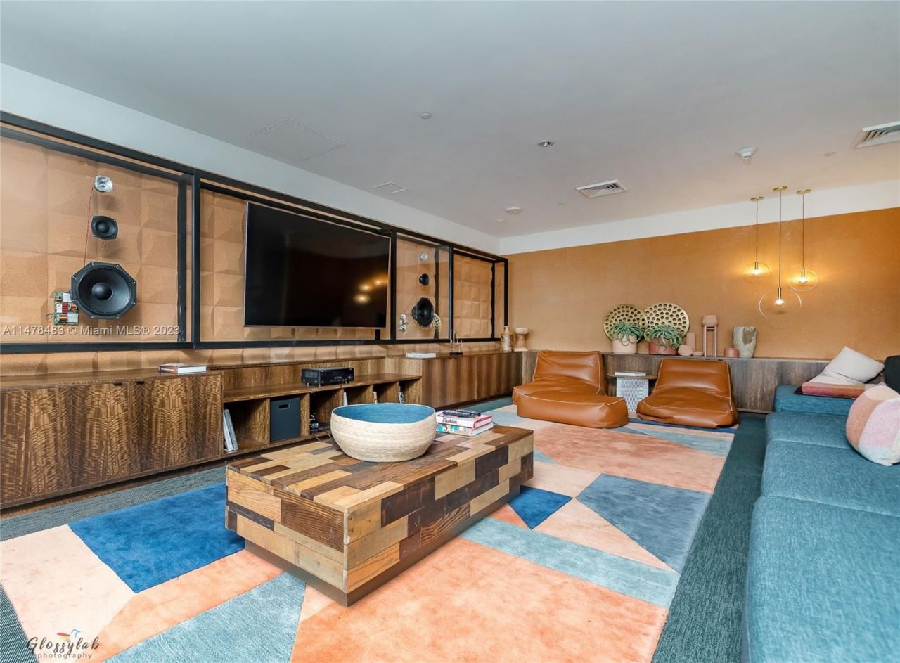 Piso en Miami, Estados Unidos, 70 m² - imagen 10