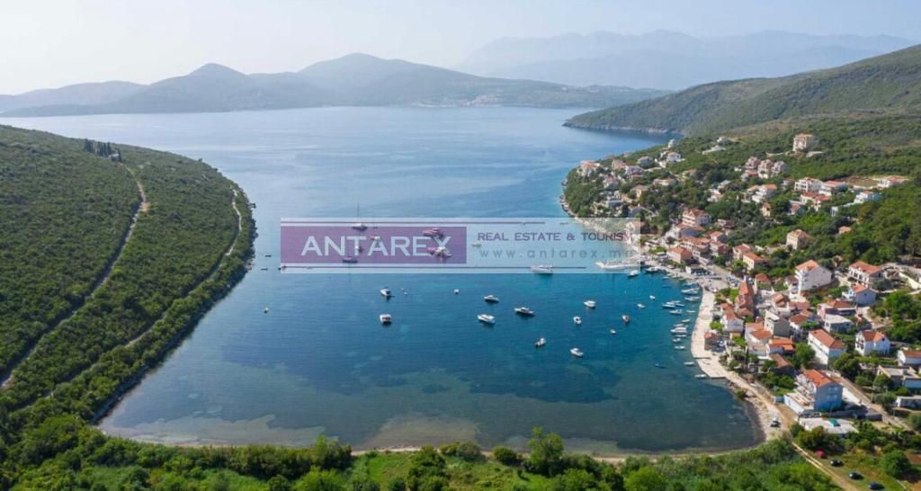 Villa in Bigova, Montenegro, 266 m² - picture 2