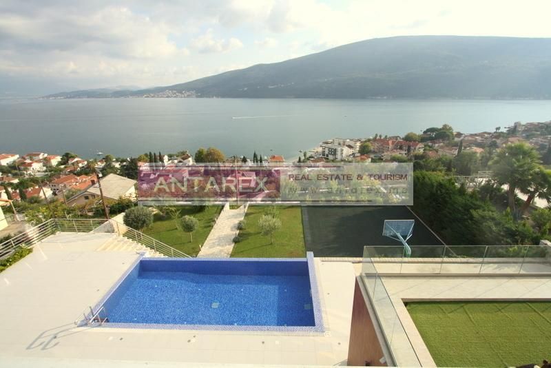 Villa in Denovici, Montenegro, 647 m² - picture 2