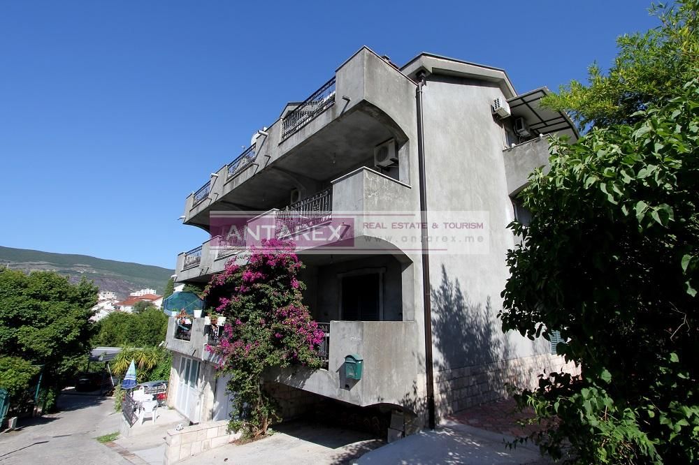 Villa a Igalo, Montenegro, 130 m² - foto 2