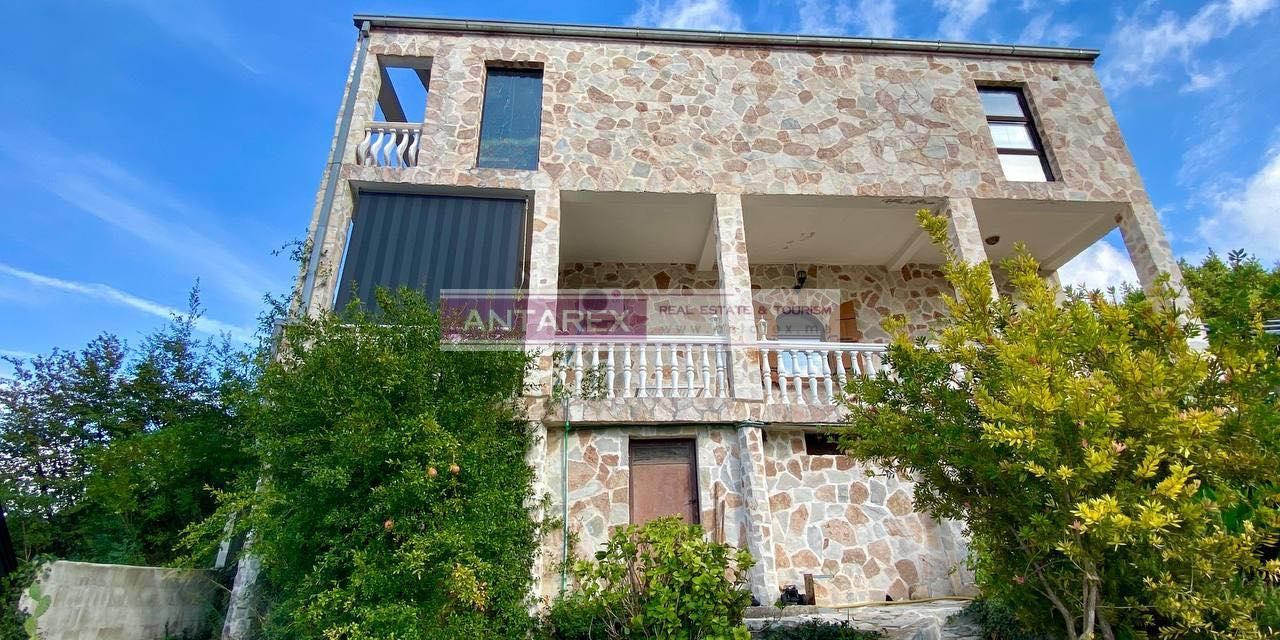 Villa a Krasici, Montenegro, 360 m² - foto 2