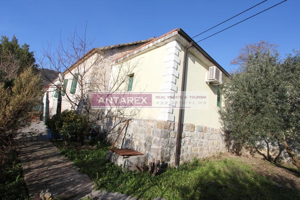 Villa en Bijela, Montenegro, 125 m² - imagen 2