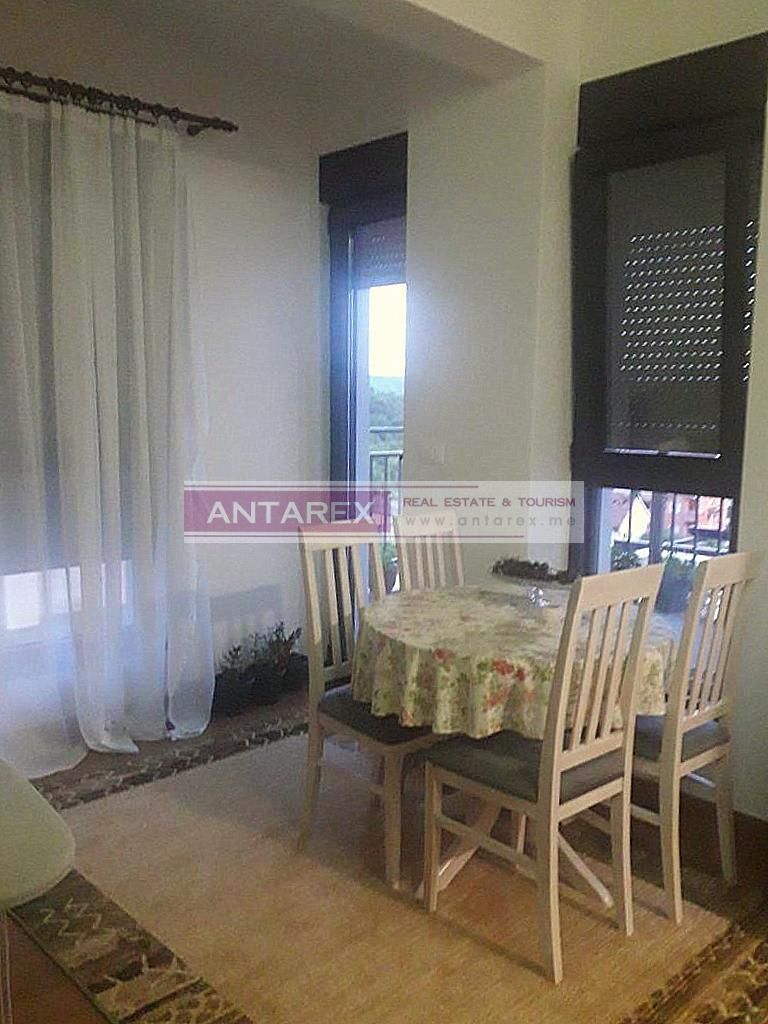 Apartamento en Tivat, Montenegro, 31 m² - imagen 2