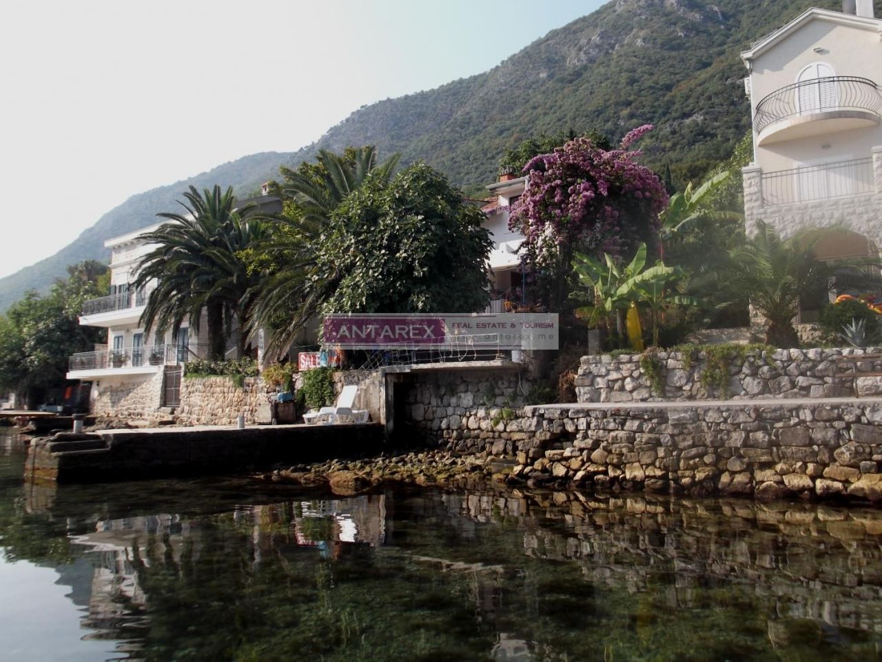 Villa in Stoliw, Montenegro, 83 m² - Foto 3