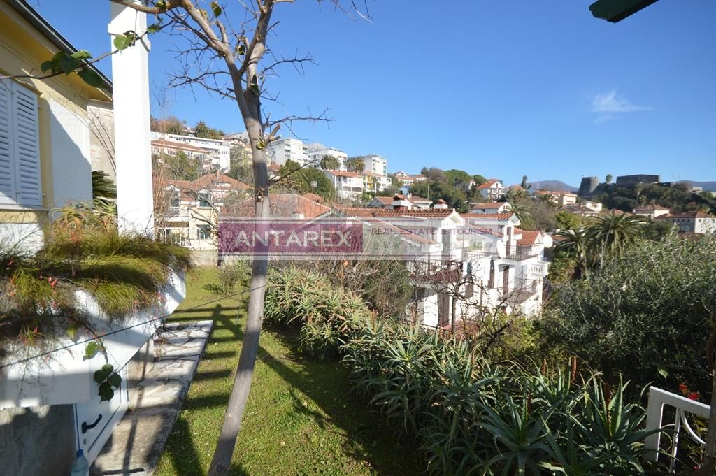 Villa à Herceg-Novi, Monténégro, 90 m² - image 3