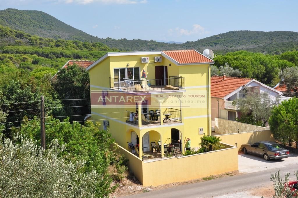 Villa en Luštica, Montenegro, 300 m² - imagen 3