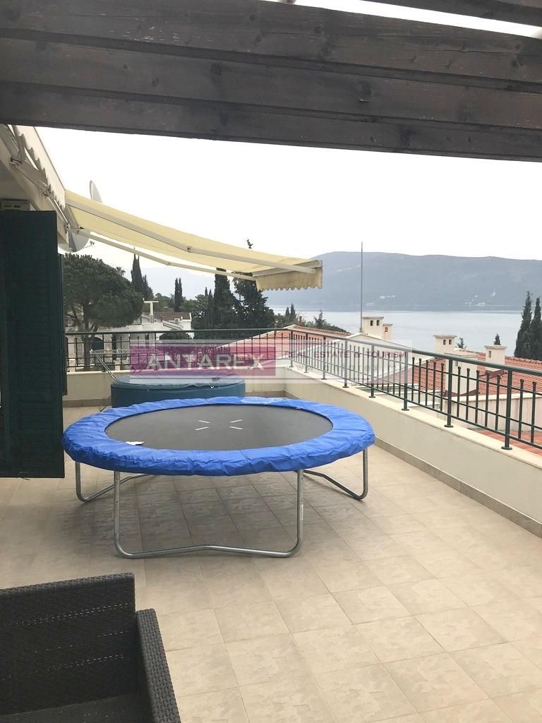 Appartement à Herceg-Novi, Monténégro, 207 m² - image 3