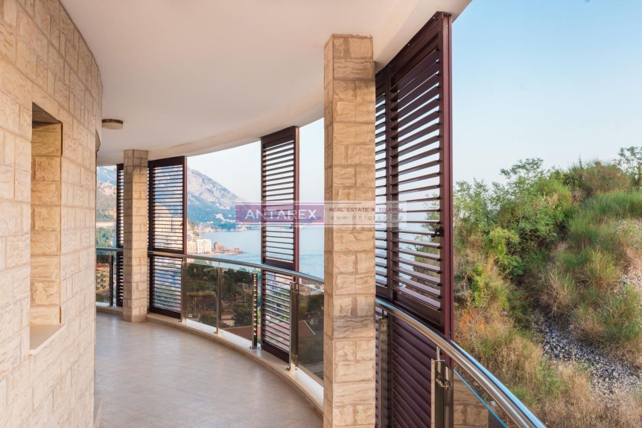 Appartement à Becici, Monténégro, 130 m² - image 3