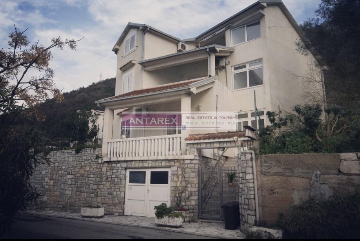 Villa à Lépétane, Monténégro, 257 m² - image 3