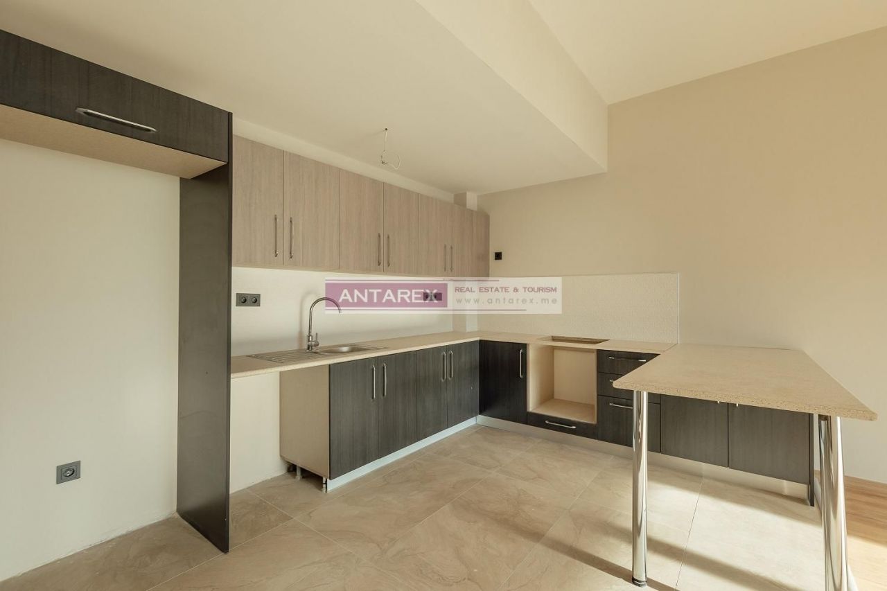 Appartement à Herceg-Novi, Monténégro, 61 m² - image 3