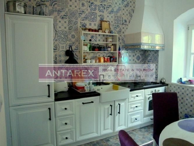 Apartamento en Herceg-Novi, Montenegro, 96 m² - imagen 3