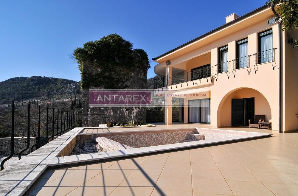 Villa a Herceg-Novi, Montenegro, 5 704 a - foto 3