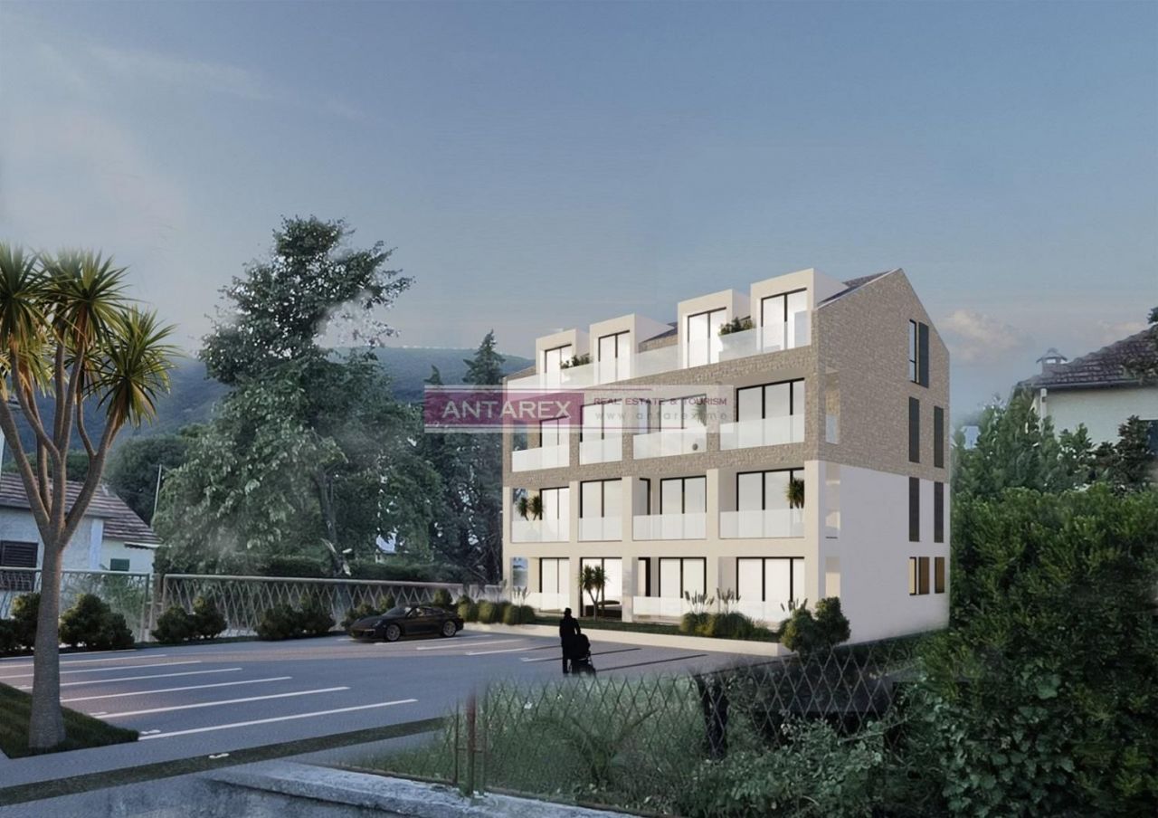 Apartment in Bijela, Montenegro, 57 m² - picture 3