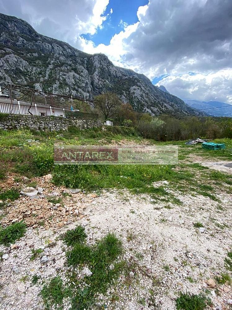 Terrain à Dobrota, Monténégro, 787 m² - image 3