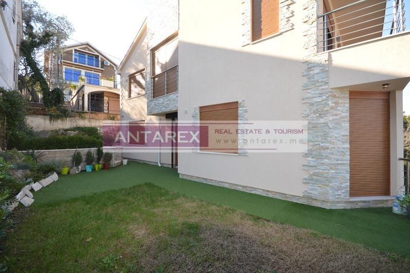 Villa a Đuraševići, Montenegro, 180 m² - foto 4