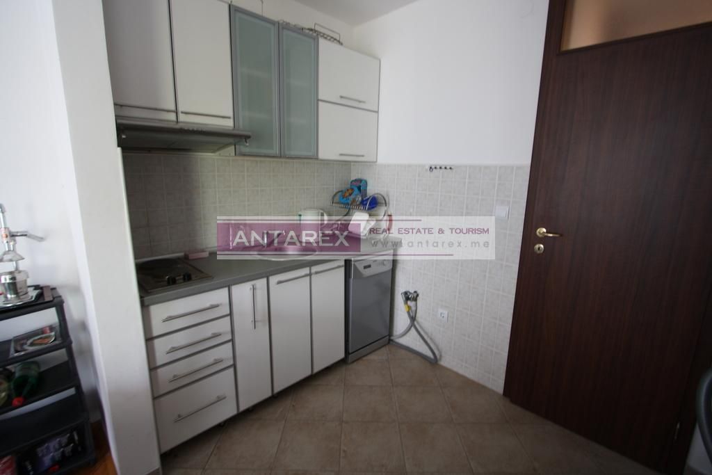 Appartement à Njivice, Monténégro, 75 m² - image 4