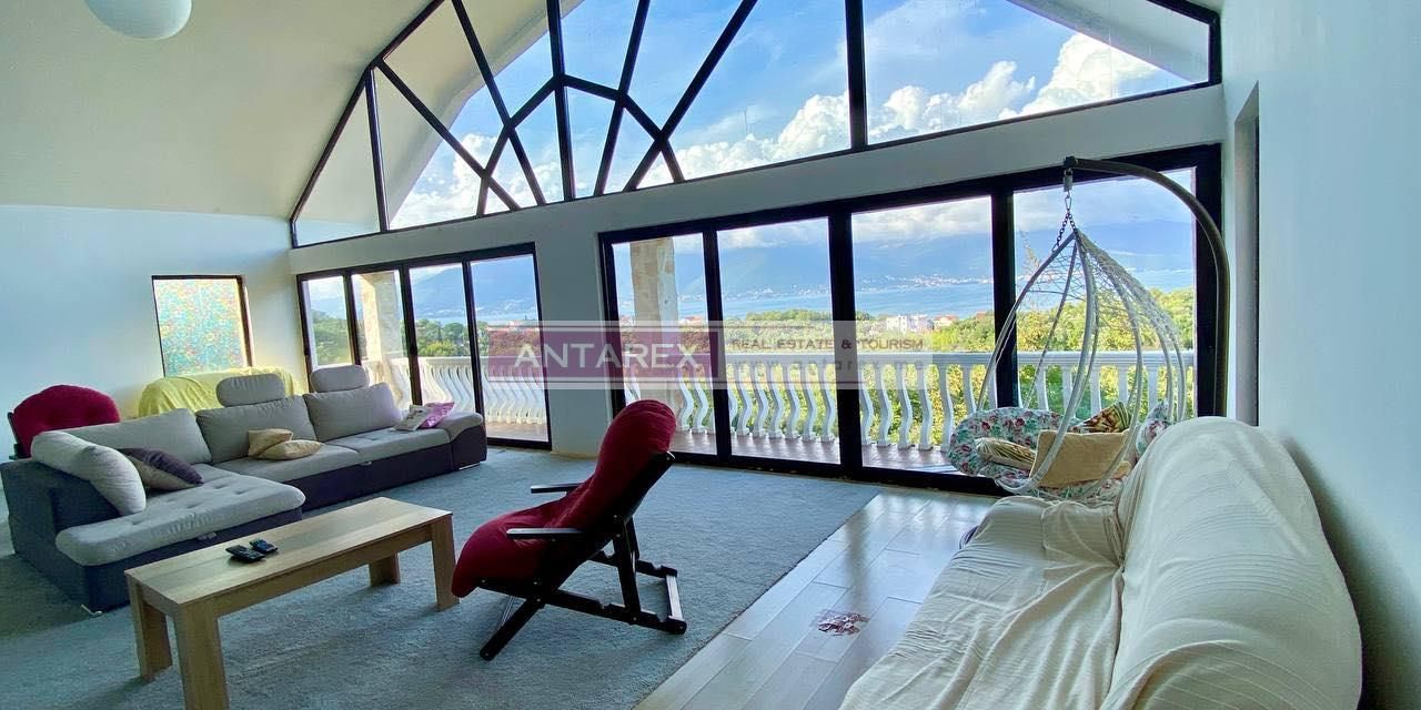 Villa a Krasici, Montenegro, 360 m² - foto 4