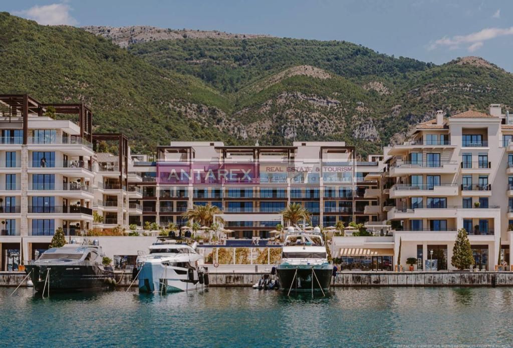 Appartamenti a Tivat, Montenegro, 199 m² - foto 4