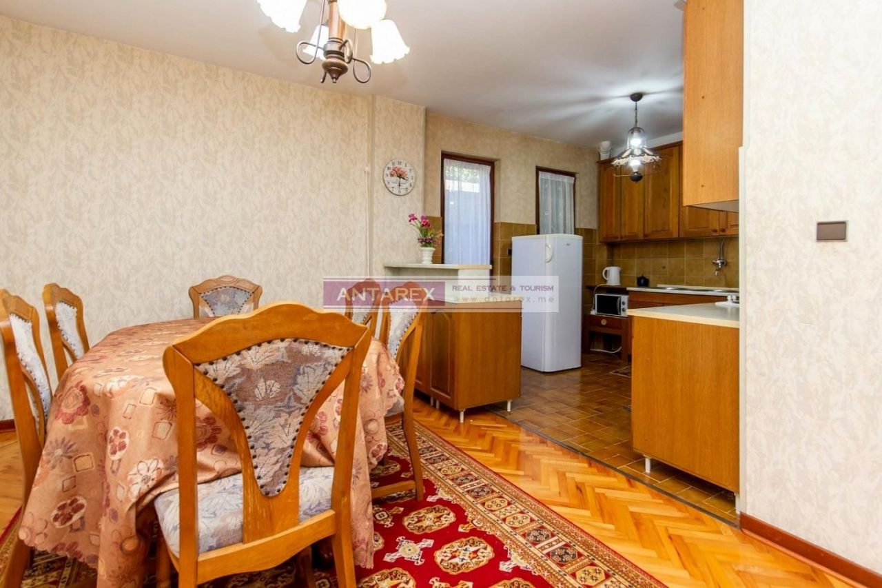 Villa in Denovici, Montenegro, 160 m² - picture 4