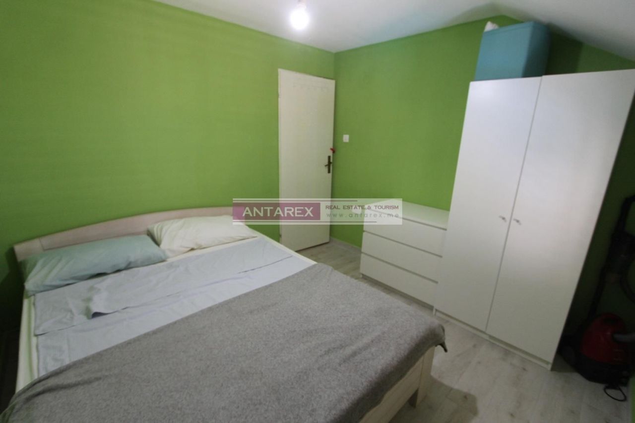 Villa a Herceg-Novi, Montenegro, 77 m² - foto 4