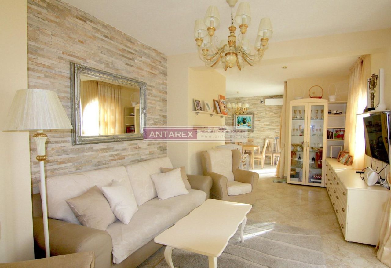 Apartment in Dobra Voda, Montenegro, 164 m² - picture 4