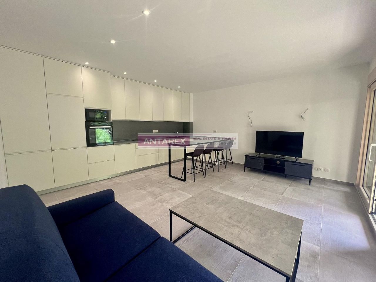 Apartamento en Škaljari, Montenegro, 33 m² - imagen 4